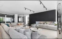 Modern 1BR The Evermore Southbank Pool Gym & Sauna - 3 Yıldız