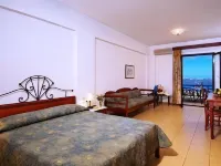 Areti Aparthotel فنادق في Aptera