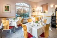 Hotel und Gästehaus am Rokokogarten Hotels in Veitshöchheim