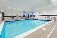 Holiday Inn Express & Suites Batavia - Darien Lake Hotels in Batavia