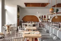 Regina Experimental Biarritz Hotels in Біарріц