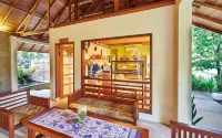 Cocotinos Manado Hotels in Wori