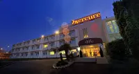 Hôtel Mercure Rouen Val-De-Reuil Hotels in Louviers