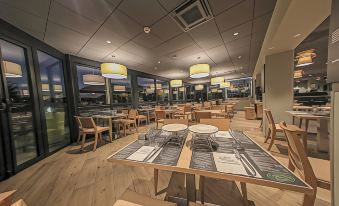 Ibis Styles Clermont-Ferrand le Brézet Aéroport