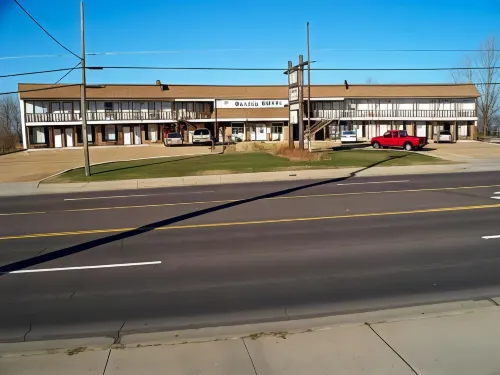 Rustic Motel Rolla