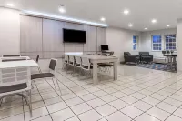 Microtel Inn & Suites by Wyndham Modesto Ceres