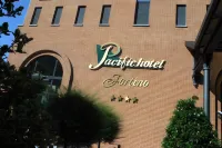 Pacific Hotel Fortino