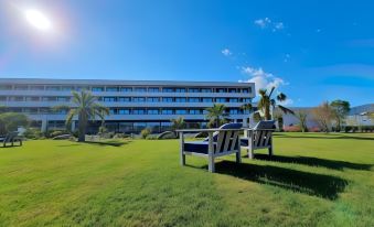 Golden Tulip Porto Vecchio