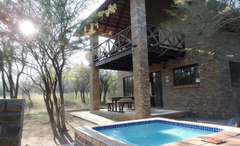 Umvangazi Rest - Enjoy a Relaxing, Rejuvenating and Peaceful Setting in the Bush