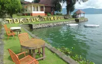 Tuk Tuk Timbul Bungalows Hotels in Samosir Regency