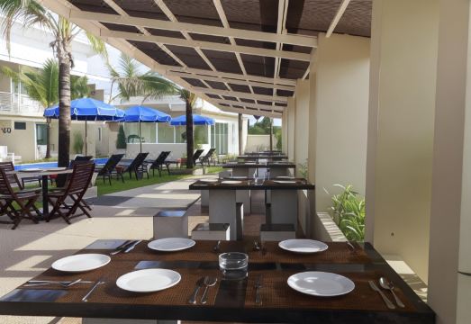 임프레스 리조트