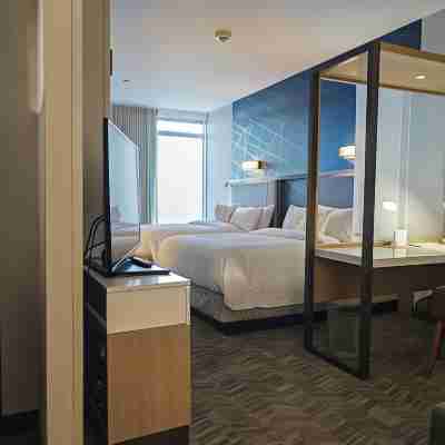 SpringHill Suites Somerset Franklin Township Rooms