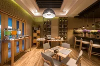 Nadee 10 Resort & Hotel - breakfast