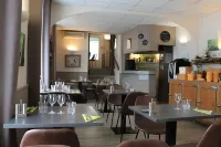 Le Chatel Hotels in Royat