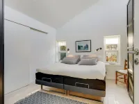 "Helin" - 100m from the Sea Hotels in Sjaellands Odde