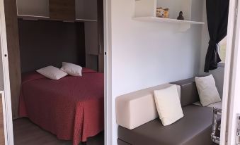 Functional Mini Luxury Lodges Near Camerino