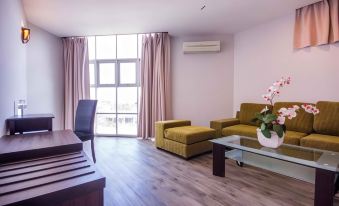 Chariton Hotel Butterworth