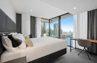 Vibe Hotel Melbourne