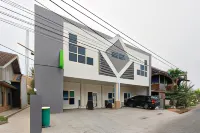 Urbanview Hotel Binwa Syariah Bandar Lampung Hotels near Kampoeng vietnam