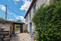 Vikos Hotel Hotels near Vradeto Steps
