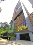 Ceylonz Suites KLCC Twin Tower View & Infinity Pool by Purple Orchid