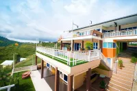 Mhork Buri Resort