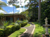 Montville Holiday Apartments Hotels in Montville