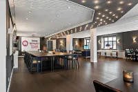 โรงแรม ครอนยิลลันด์