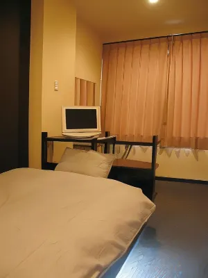 B and C Hotel   (Capsule Hotel Amakusa)
