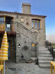 Sari KEÇİ TAŞ Otel Hotels in Gokceada