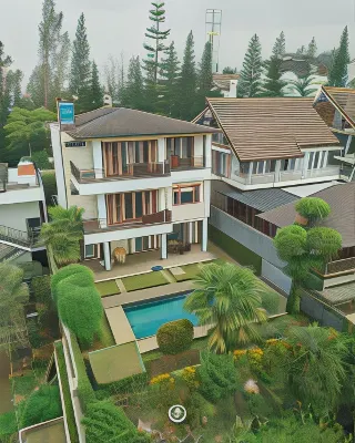 Morning Glory Mountain View Villa 4 Bedrooms with a Private Swimming Pool Hotels in Cimenyan