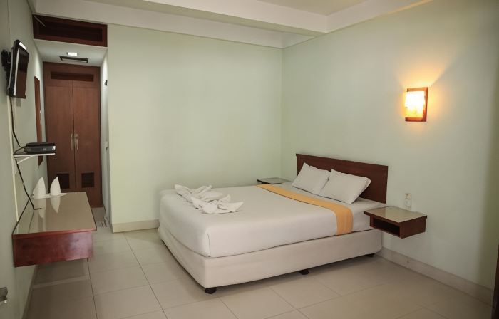 Pandu Lakeside Hotel Parapat