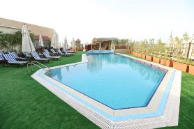 Cherry Maryski Hotel
