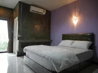 Green Garden Place Hotels near Udonpittayanukoon School