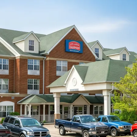 BlissPoint Inn & Suites Marion