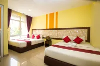 Sun Inns Permas Jaya Hotels in Plentong