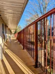 Motel des Pentes et Suites - parking