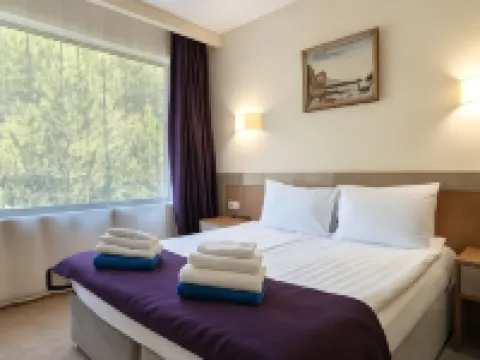 Calipso Hotel ネブグのホテル
