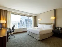 DoubleTree by Hilton Santiago - Vitacura Hotels near Bellavista