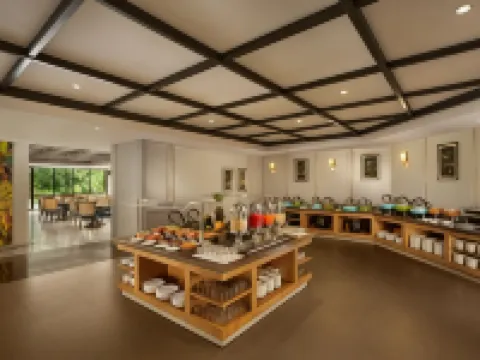 วิวันต้า กัตรา ไวช์โน เดวิ โรงแรมในกัตรัช