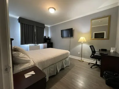 Travelodge by Wyndham London Ontario Hotels near Bell