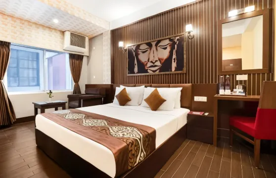 西里古裏使館山酒店