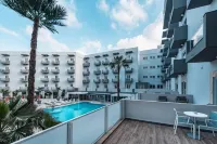 Pebbles Resort - Pools