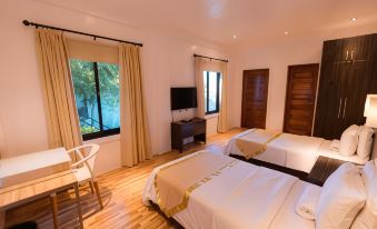 Bellagio Hills Hotel and Restaurant