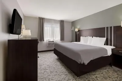 Quality Inn Hall of Fame Hotel di Plain Township