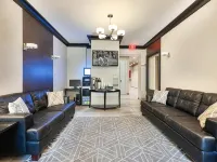 Aura Hotel Brooklyn Hotels near Bushwick