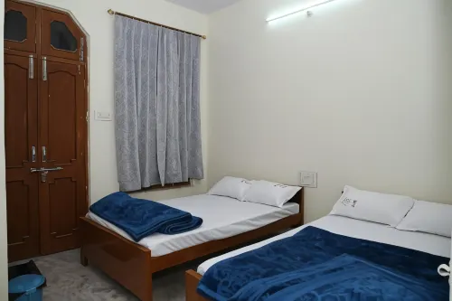Hotel Yash Paradise 6 Min Distance from Dargah - 2つ星