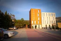 โรงแรมโบโลญญา - ที่มีที่จอดรถ