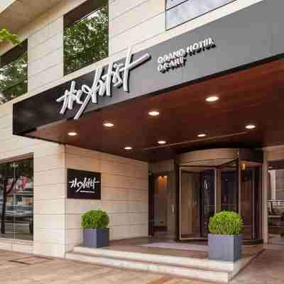 The Artist Grand Hotel of Art Hotel Exterior