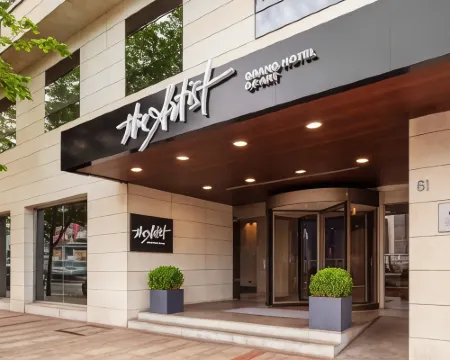 The Artist Grand Hotel of Art Hotele w: Bilbao